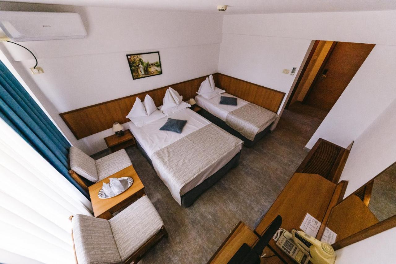 Hotel Condor Mamaia Exterior foto