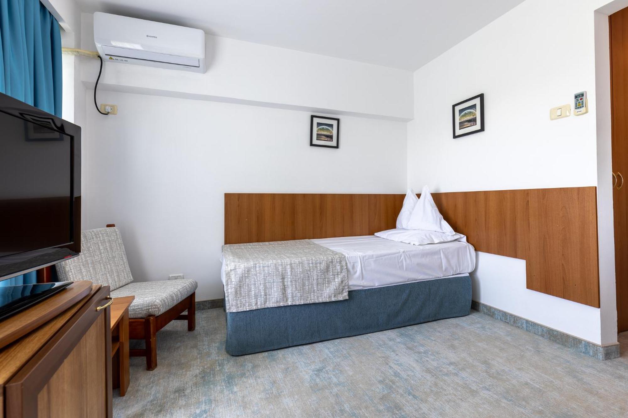 Hotel Condor Mamaia Exterior foto